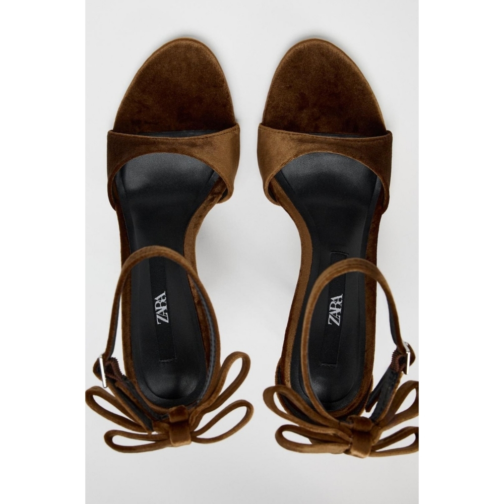 Zara Bow Velvet Effect Heeled Sandals size 8 & 9 - Picture 7 of 7